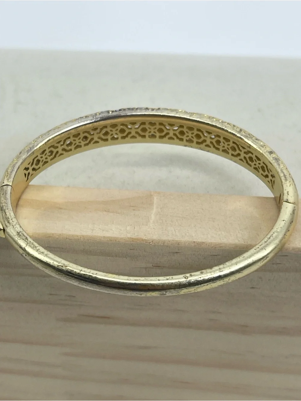 Kendra Scott Gold Star Motif Bangle Bracelet